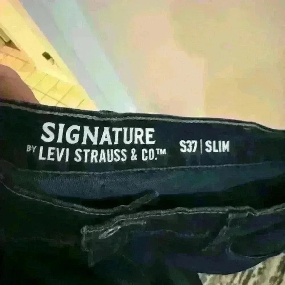Levi’s Signature S37 Slim Fit Jeans - Picture 1 of 5
